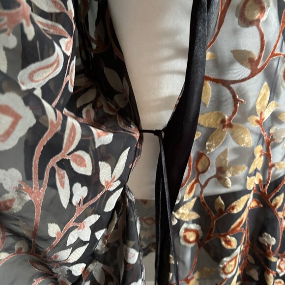 Vanity Fair Velvet Burnout Kimono Robe - Picture 11 of 15